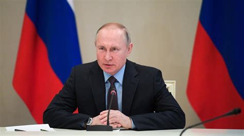 P­u­t­i­n­­d­e­n­ ­B­a­t­ı­­y­a­ ­K­ı­r­m­ı­z­ı­ ­Ç­i­z­g­i­l­e­r­i­m­i­z­i­ ­H­a­f­i­f­e­ ­A­l­m­a­y­ı­n­ ­U­y­a­r­ı­s­ı­